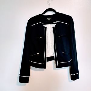 Katherine new York Navy blue boxy cropped blazer with white trim. Size 8.